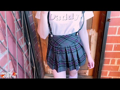 ❤️ Schoolgirl Sikini derinden Sucks ve sınıflar yerine sikikleri. ❤️ Seks videosu tr.taxiklass.ru ﹏